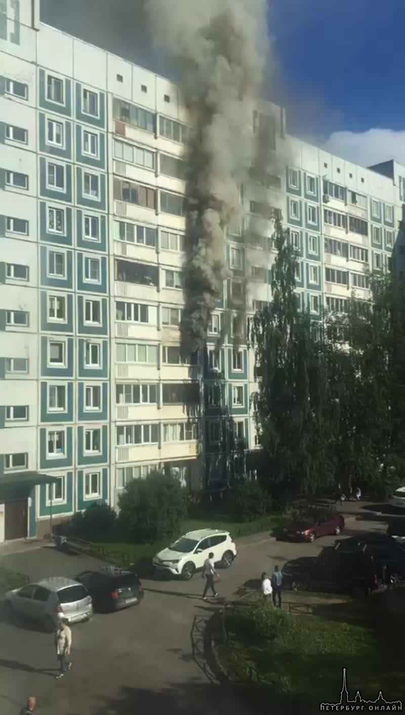 Пожар на Стародеревенской в доме 30. В трёхкомнатной отдельной квартире происходило горение на площа...