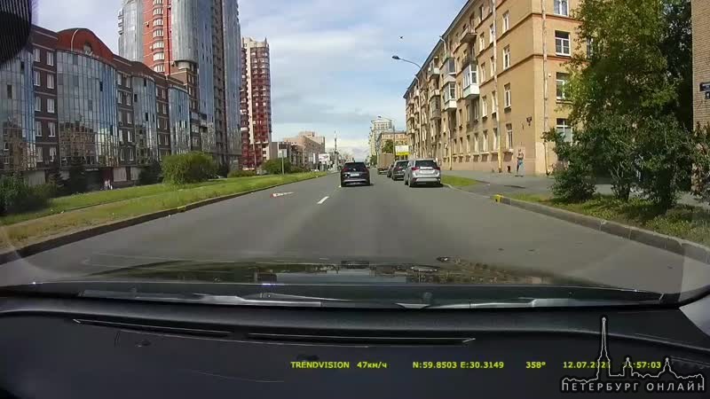 Видео сегодняшней аварии на пересечении Ленинского и Варшавской.