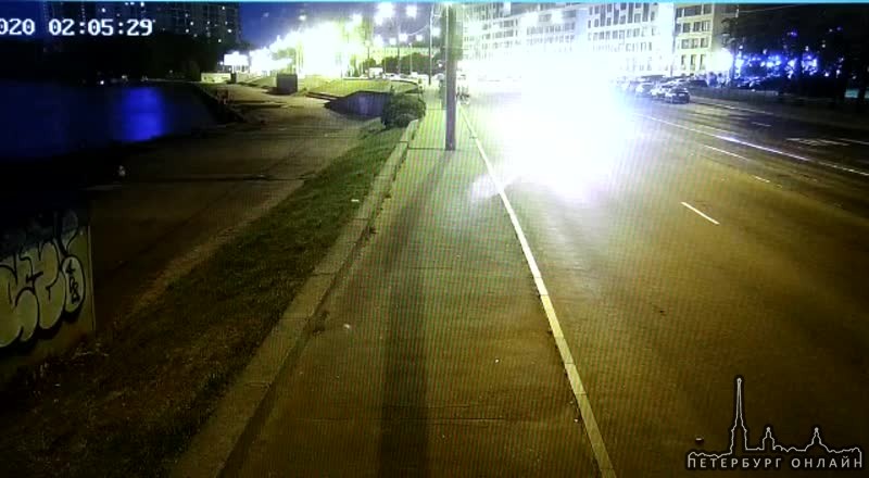 Ищем свидетелей ДТП с наездом на пешехода, которое произошло 19 июля в 2:05 ночи на проспекте Обухов...
