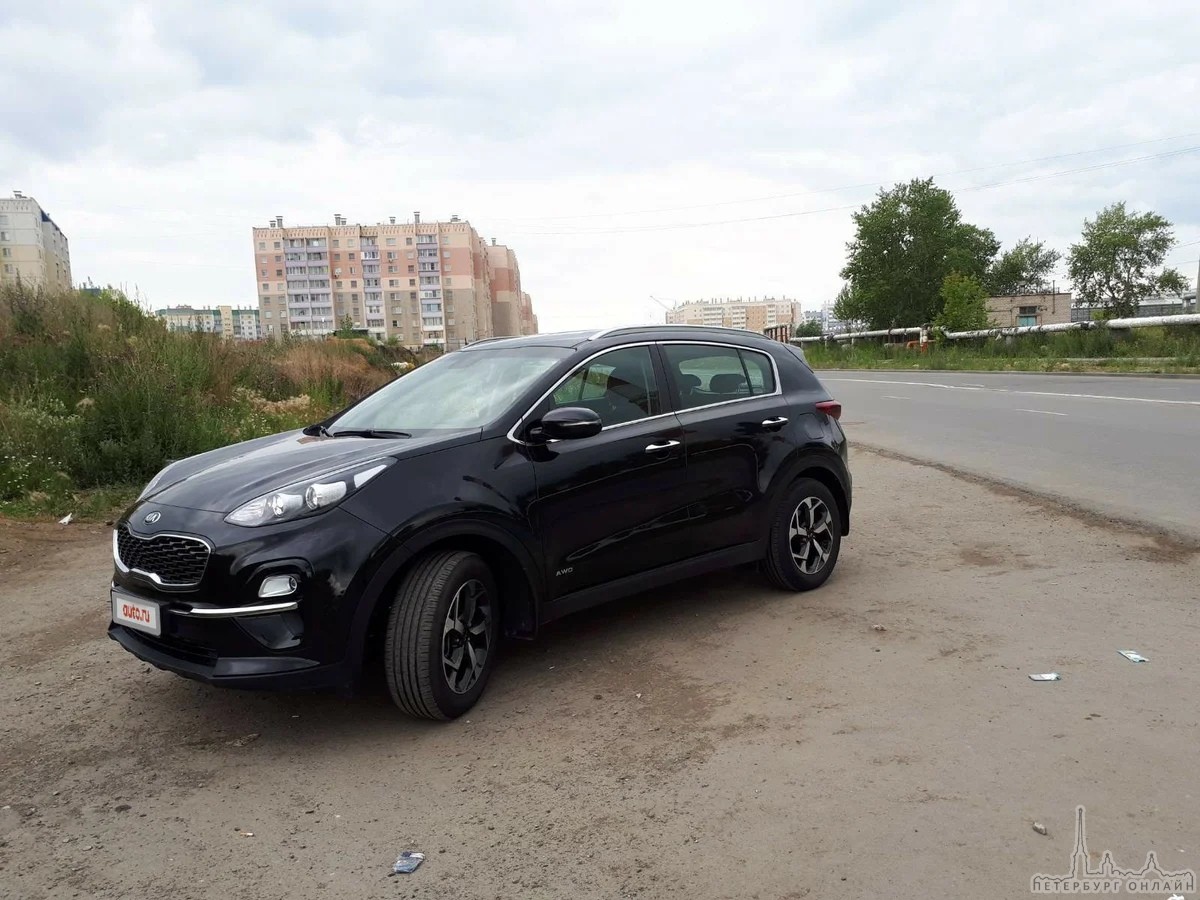 1 октября вечером с Русановской улицы от дома 15/1 был угнан автомобиль Kia Sportage чёрного цвета 2...