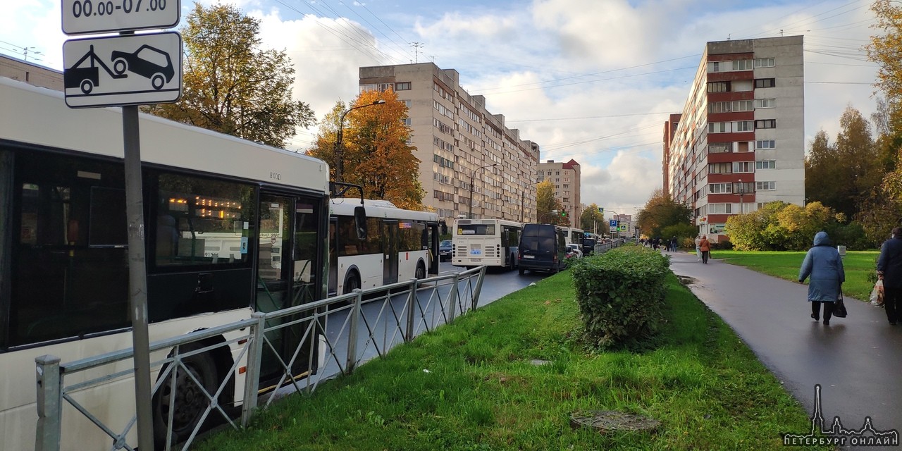 Из-за ДТП на Тимуровской улице, перекрыто движение общественного транспорта, а именно, автобусов 93,...