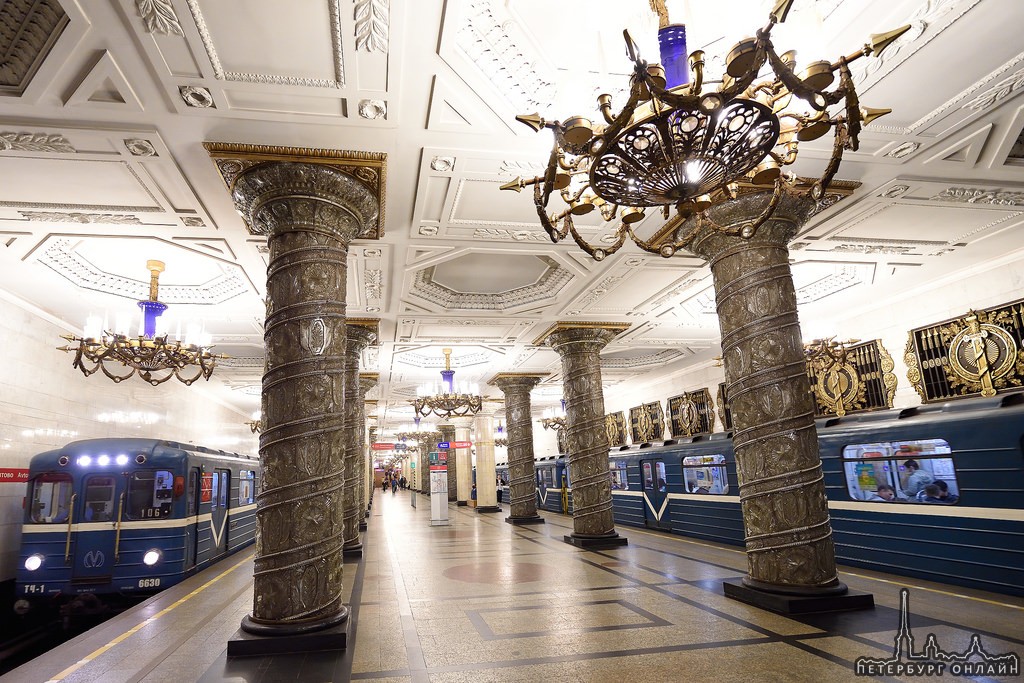 Проезд в общественном транспорте Петербурга подорожает до 55 рублей в 2021 году, за одну поездку в м...