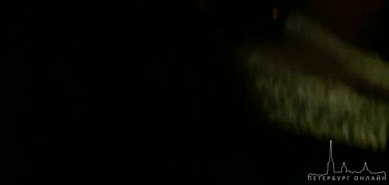 Вчера, в 18:45 на Лёни Голикова, мужчина в красной куртке, с признаками сао, избивал женщину и авто...