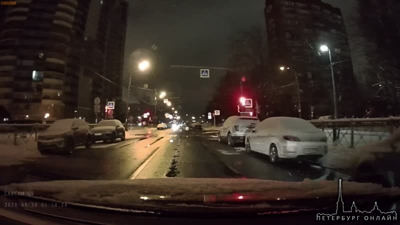 Двигаясь по Киришской улице рано утром , водитель на а//м ВАЗ 2111 думал что ему должны уступить и ...